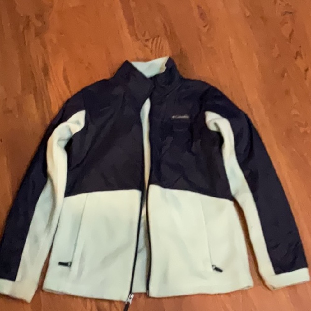 Columbia Girl’s Fleece Jacket